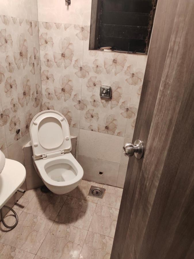 Hotel Sarah Inn Mumbai Eksteriør bilde